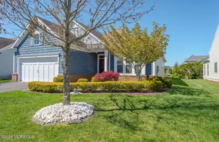 8 E DARTFORD DR, FARMINGDALE, NJ, 07727, Farmingdale, NJ 07727