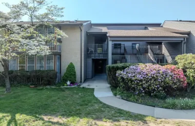 5 EASTPORT CT, RED BANK, NJ, 07701, Red Bank, NJ 07701