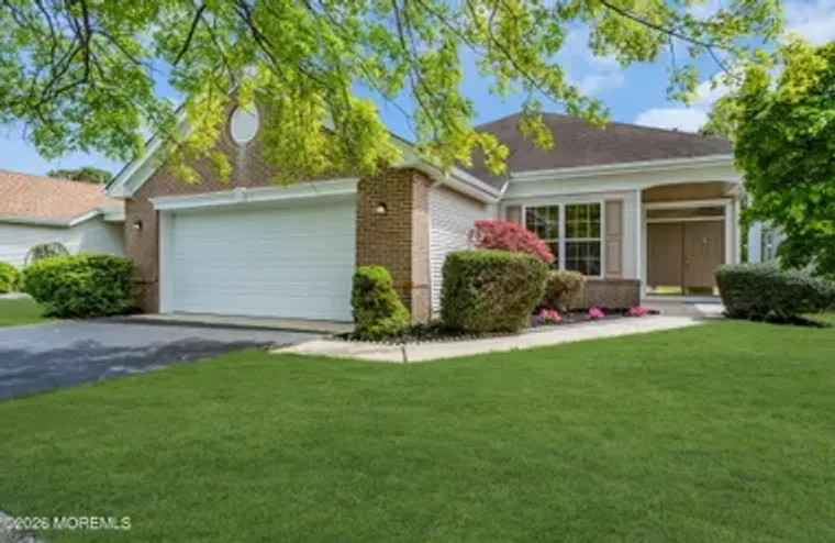 24 GREENWAYS LN, LAKEWOOD, NJ, 08701, Lakewood, NJ 08701