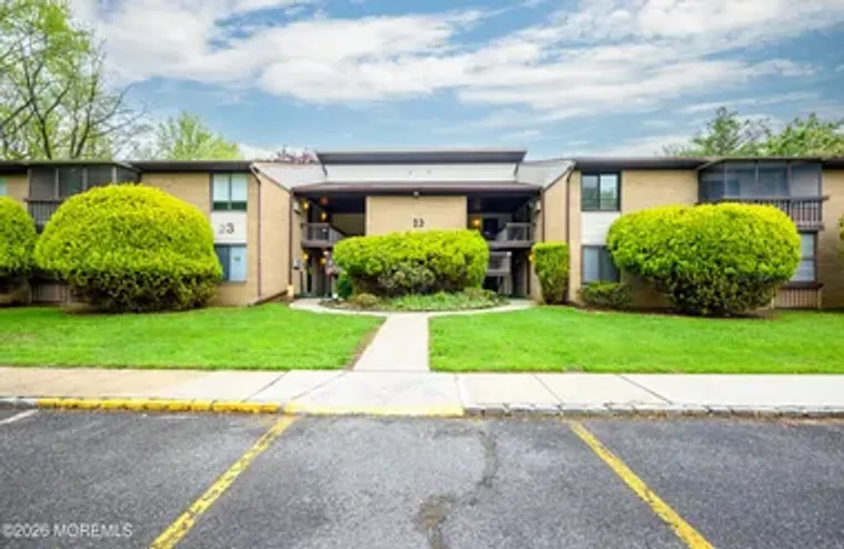 23 MEADOW GREEN CIR K, MANALAPAN, NJ, 07..., Manalapan, NJ 07726