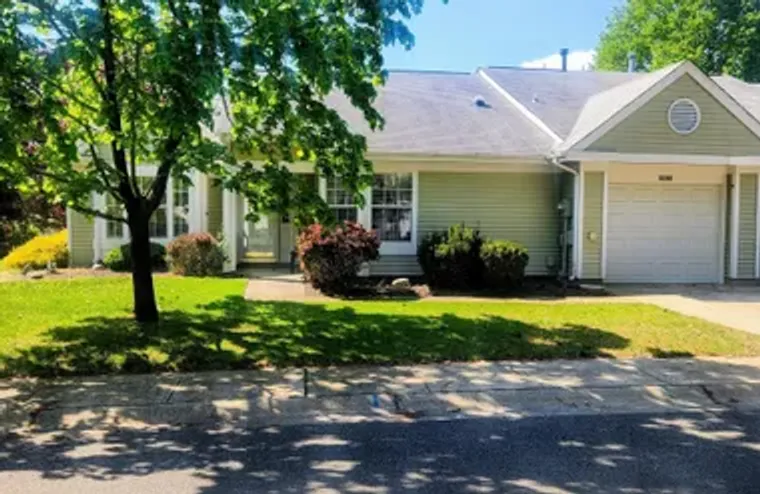 1082A BUCKINGHAM DR, MANCHESTER, NJ, 087..., Manchester, NJ 08759