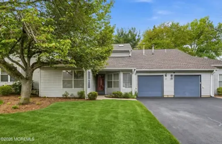 237 RAVENSWOOD RD, ENGLISHTOWN, NJ, 0772..., Englishtown, NJ 07726