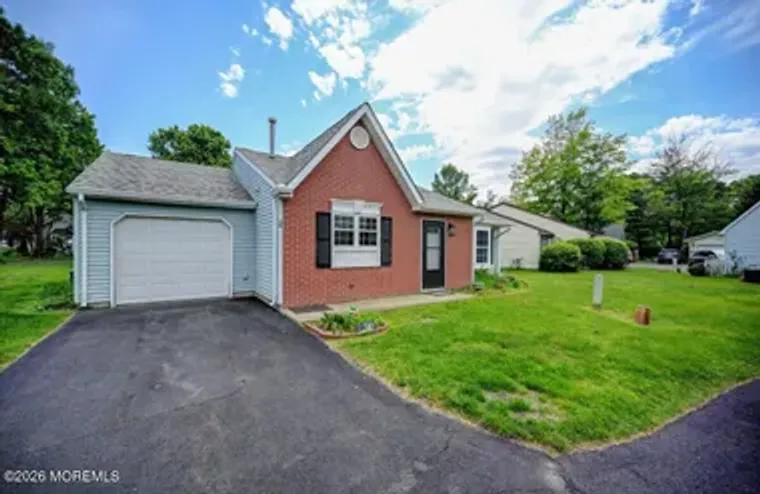 20 JAFFREYTON CLOSE, FREEHOLD, NJ, 07728, Freehold, NJ 07728