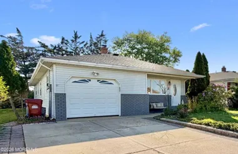 67 CASTLE HARBOR DR, TOMS RIVER, NJ, 087..., Toms River, NJ 08757