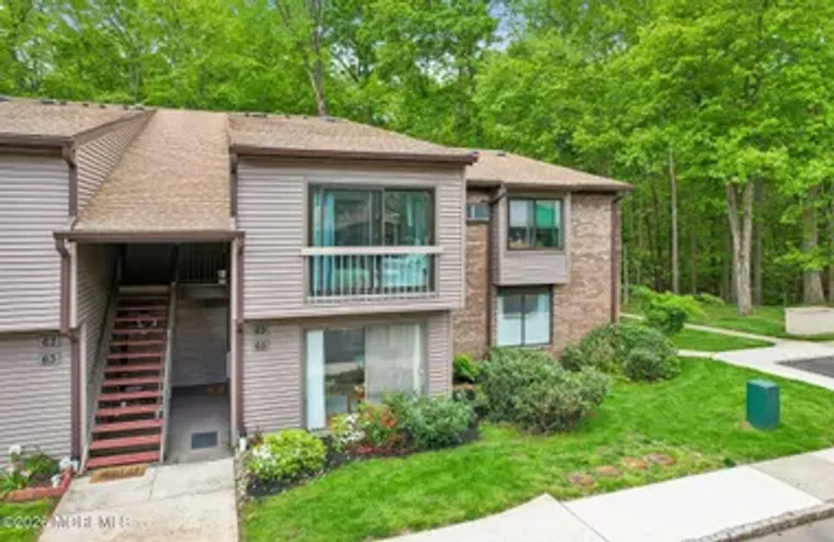 65 LEXINGTON CT, RED BANK, NJ, 07701, Red Bank, NJ 07701