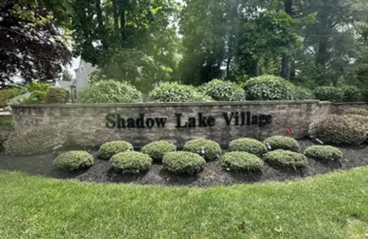 44 DICKINSON CT, RED BANK, NJ, 07701, Red Bank, NJ 07701