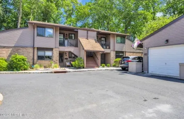 46 FRIENDSHIP CT, RED BANK, NJ, 07701, Red Bank, NJ 07701