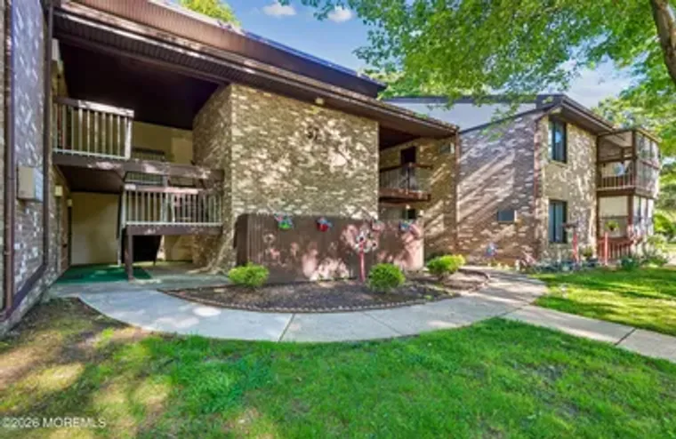 97 ARROWOOD RD G, MANALAPAN, NJ, 07726, Manalapan, NJ 07726