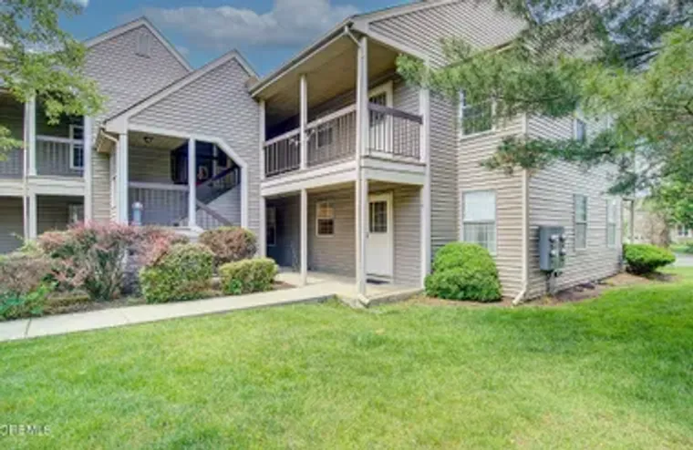 124 CONCORDIA CIR 124A, MONROE, NJ, 0883..., Monroe, NJ 08831
