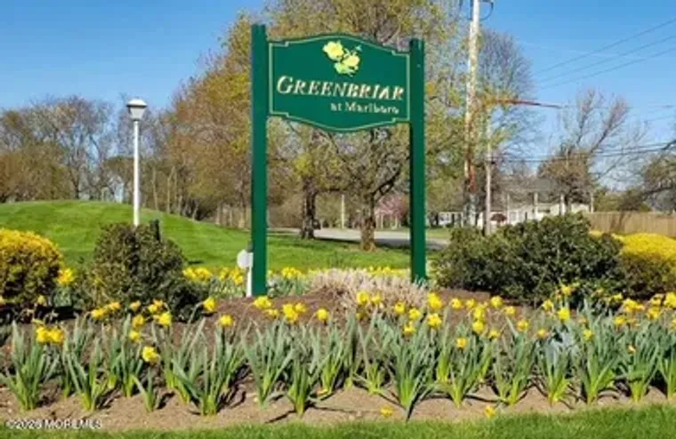 61 PEASLEY DR, MARLBORO, NJ, 07746, Marlboro, NJ 07746
