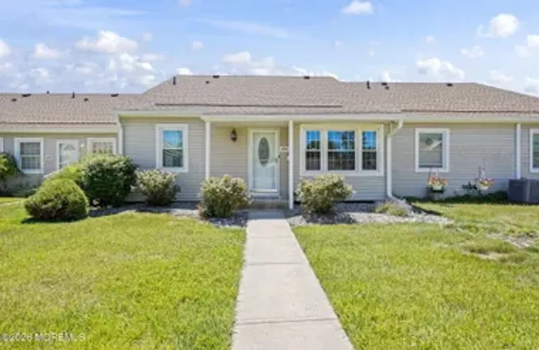 69 WILLIAM AND MARY SQ C, FREEHOLD, NJ, ..., Freehold, NJ 07728