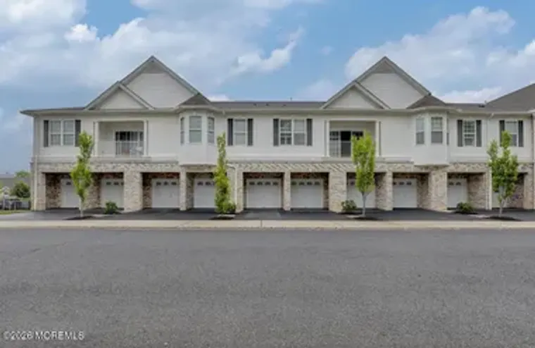 213 PICADILLY DR, MORGANVILLE, NJ, 07751, Morganville, NJ 07751