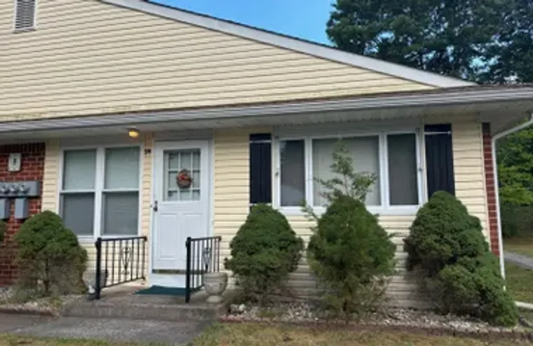 9 WINTERGREEN LN B, WHITING, NJ, 08759, Whiting, NJ 08759