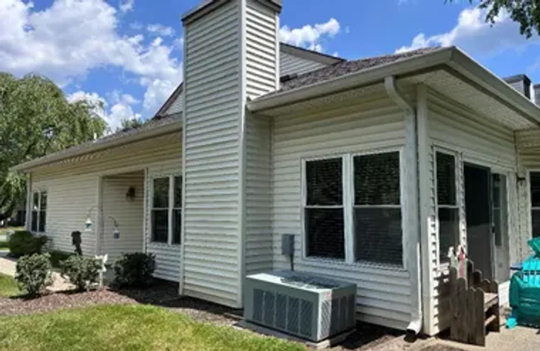 218 RAVENSWOOD RD, ENGLISHTOWN, NJ, 0772..., Englishtown, NJ 07726