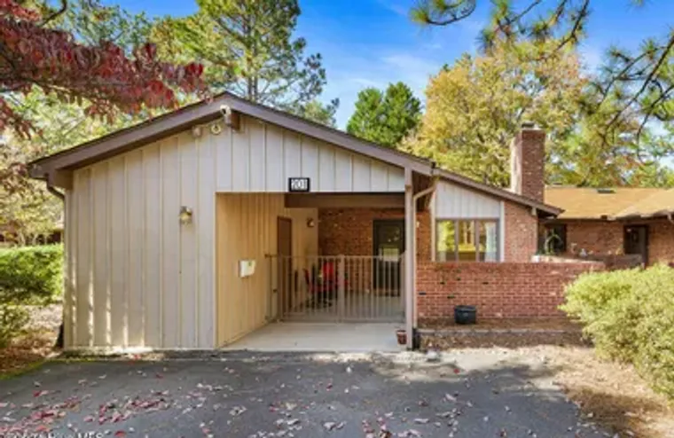 201 BENTWOOD LN, SOUTHERN PINES, NC, 283..., Southern Pines, NC 28387