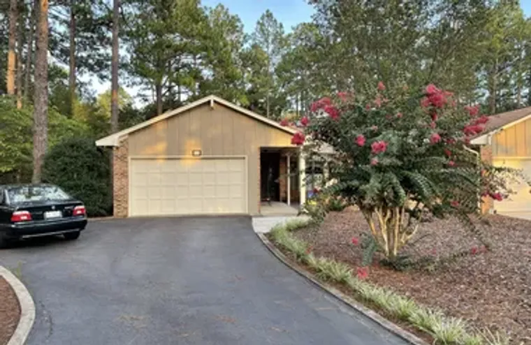 815 MYRTLEWOOD CT, SOUTHERN PINES, NC, 2..., Southern Pines, NC 28387