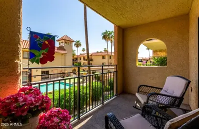 10330 W THUNDERBIRD BLVD C207, SUN CITY,..., Sun City, AZ 85351