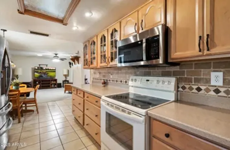 13234 W SHADOW HILLS DR, SUN CITY WEST, ..., Sun City West, AZ 85375