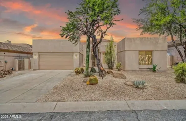 7052 E EAGLE FEATHER RD, SCOTTSDALE, AZ,..., Scottsdale, AZ 85266