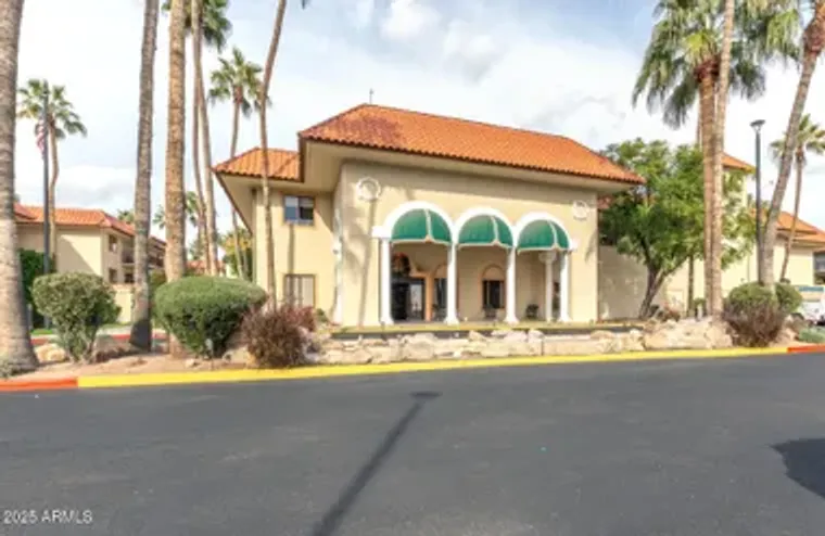 10330 W THUNDERBIRD BLVD APT A308, SUN C..., Sun City, AZ 85351