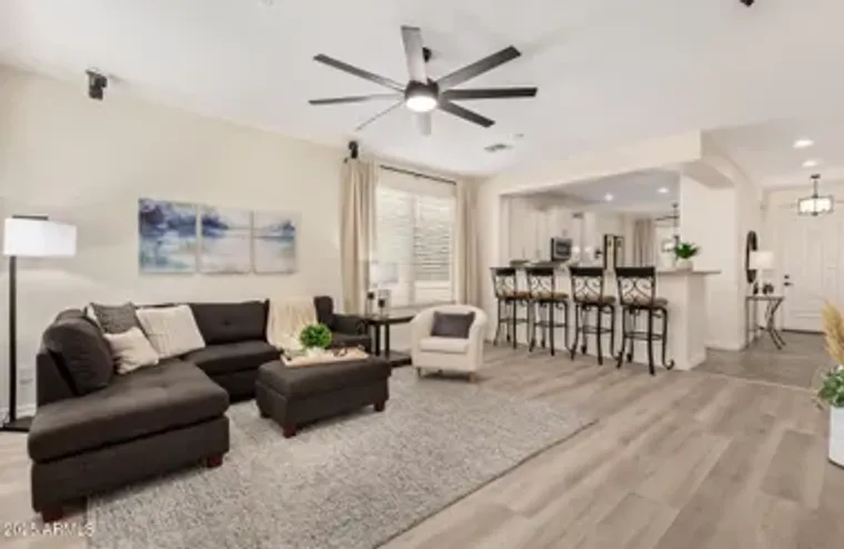 697 W TWIN PEAKS PKWY, SAN TAN VALLEY, A..., San Tan Valley, AZ 85143