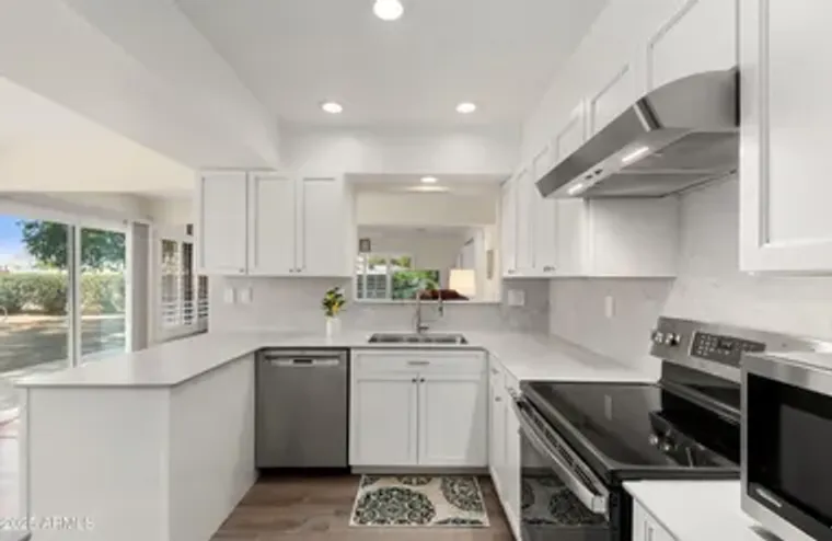 18018 N HIGHWOOD CT, SUN CITY, AZ, 85373, Sun City, AZ 85373