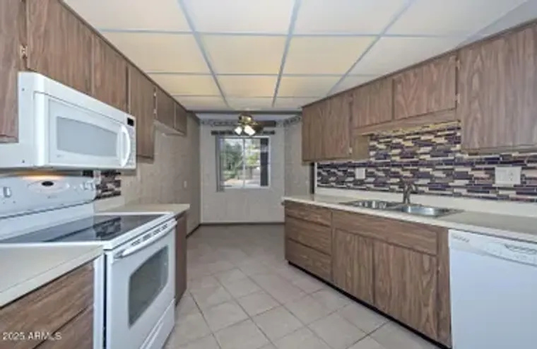 10930 W TOPAZ DR, SUN CITY, AZ, 85351, Sun City, AZ 85351