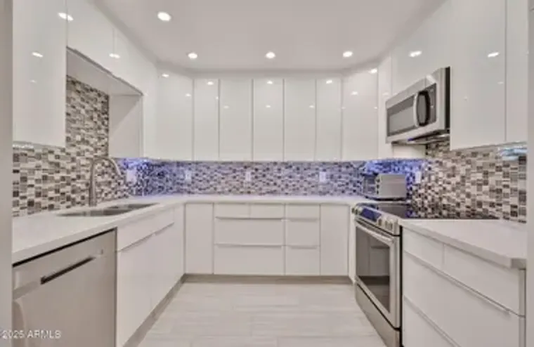 17404 N 99TH AVE UNIT 232, SUN CITY, AZ,..., Sun City, AZ 85373