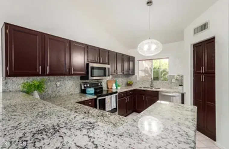 17533 N PIMA TRL, SURPRISE, AZ, 85374, Surprise, AZ 85374