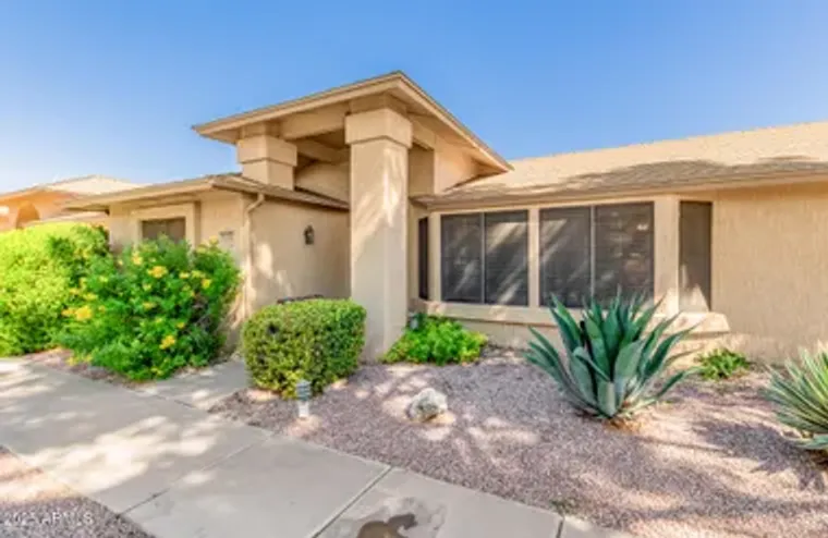 20226 N BROKEN ARROW DR, SUN CITY WEST, ..., Sun City West, AZ 85375