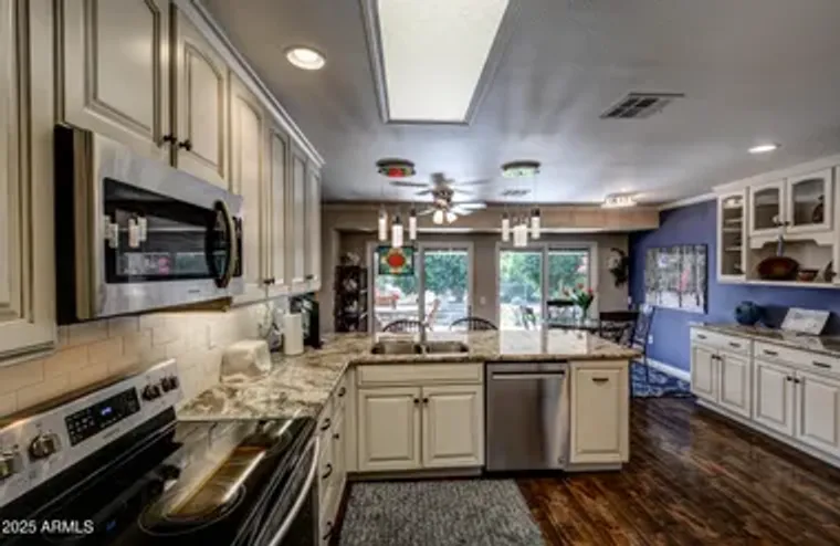 20037 N WELK DR, SUN CITY, AZ, 85373, Sun City, AZ 85373