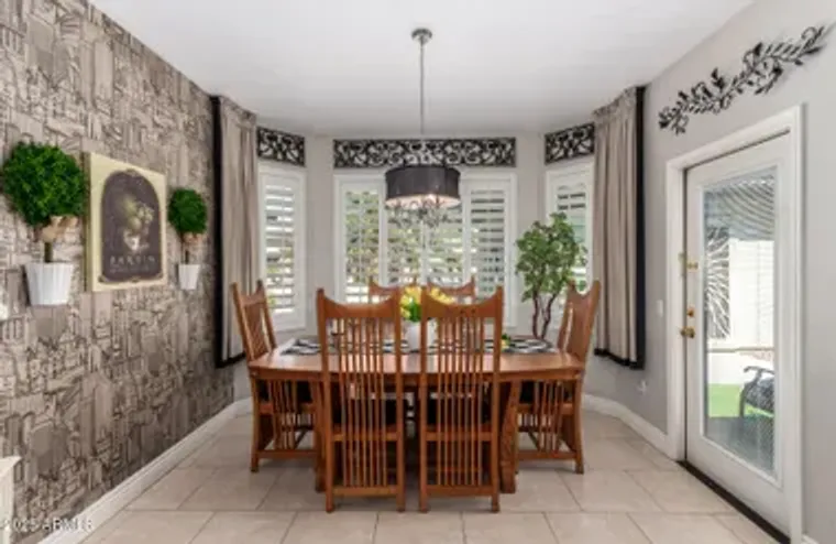 18867 N CACTUS FLOWER WAY, SURPRISE, AZ,..., Surprise, AZ 85387