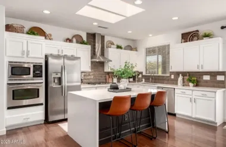 20754 N CANYON WHISPER DR, SURPRISE, AZ,..., Surprise, AZ 85387