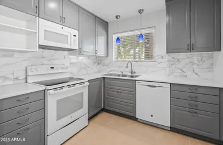 10926 W ABBOTT AVE, SUN CITY, AZ, 85351, Sun City, AZ 85351