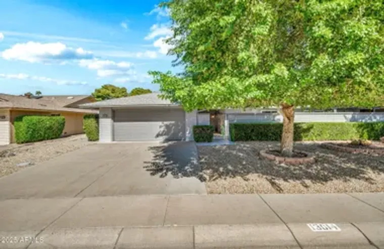 13014 W DESERT GLEN DR, SUN CITY WEST, A..., Sun City West, AZ 85375