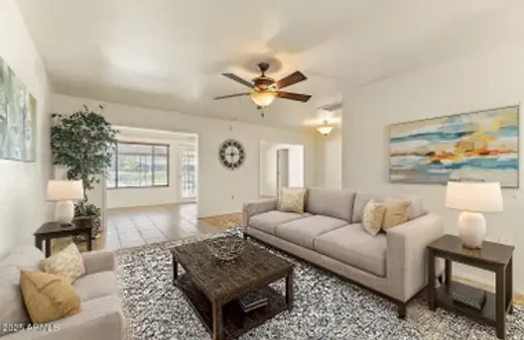 10521 W PRAIRIE HILLS CIR, SUN CITY, AZ,..., Sun City, AZ 85351