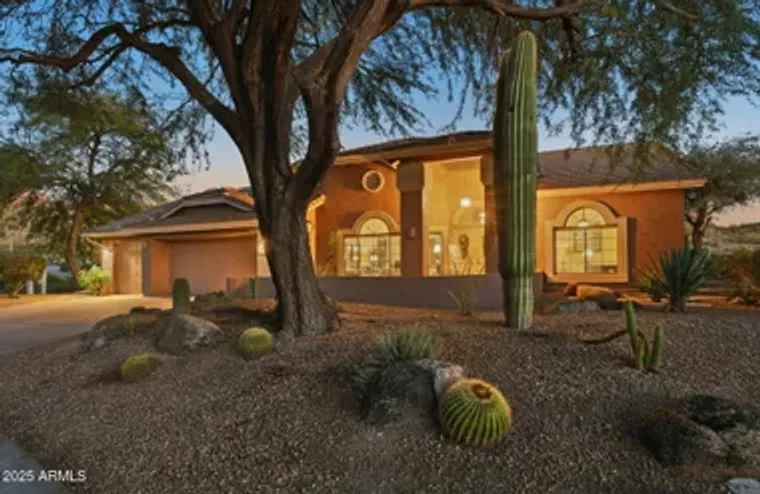 4775 S DUSTY COYOTE TRL, GOLD CANYON, AZ..., Gold Canyon, AZ 85118