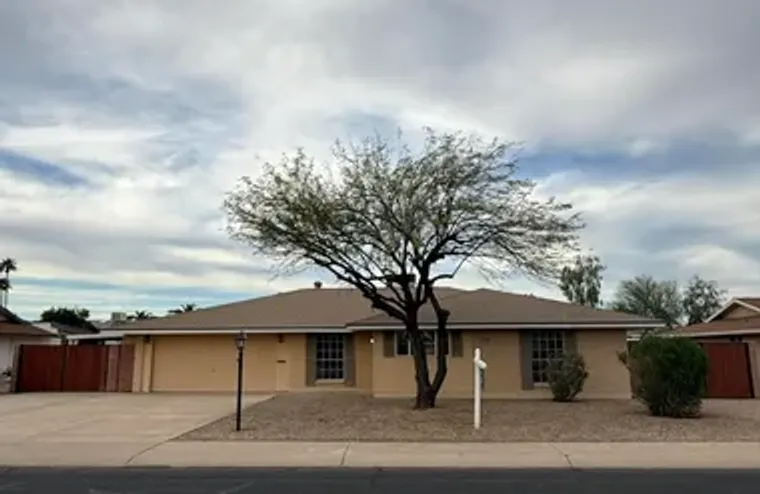 10332 W WININGER CIR, SUN CITY, AZ, 8535..., Sun City, AZ 85351