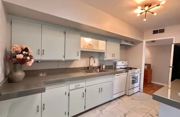 10830 W OAKMONT DR, SUN CITY, AZ, 85351, Sun City, AZ 85351