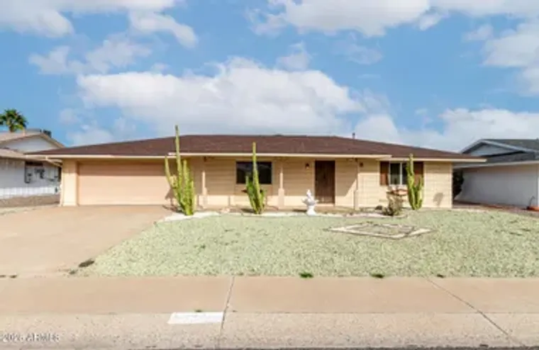 10608 W WHITE MOUNTAIN RD, SUN CITY, AZ,..., Sun City, AZ 85351