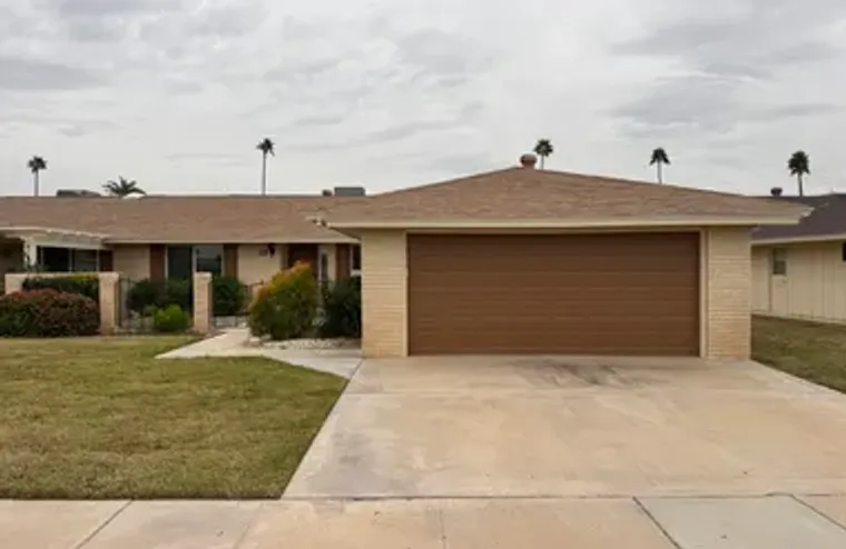 10355 W PRAIRIE HILLS CIR, SUN CITY, AZ,..., Sun City, AZ 85351