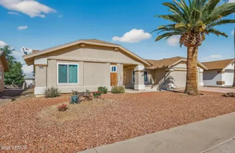 19614 N STARDUST BLVD, SUN CITY WEST, AZ..., Sun City West, AZ 85375