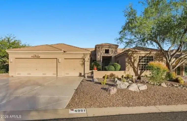 4961 S CRESTED SAGUARO LN, GOLD CANYON, ..., Gold Canyon, AZ 85118