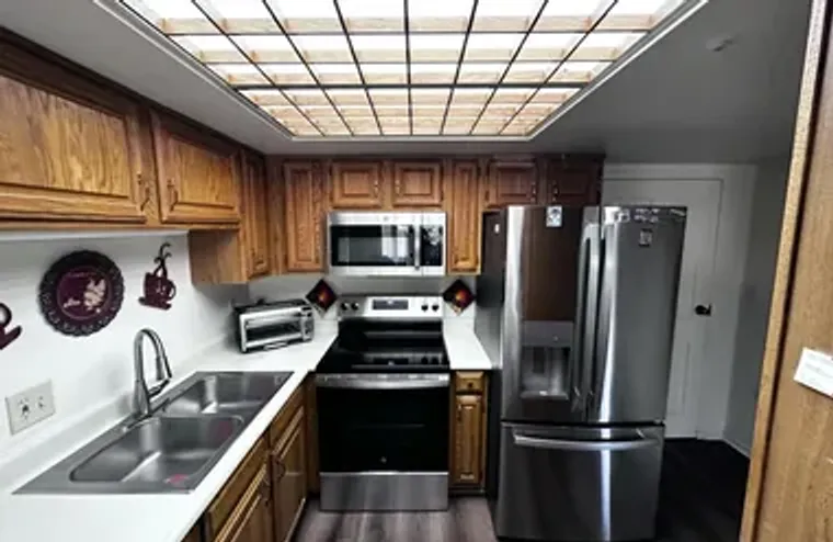 10330 W THUNDERBIRD BLVD B110, SUN CITY,..., Sun City, AZ 85351