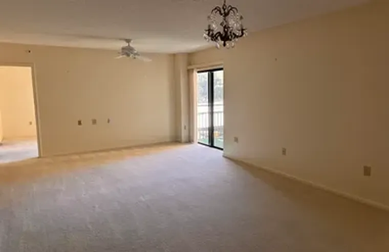 10330 W THUNDERBIRD BLVD A212, SUN CITY,..., Sun City, AZ 85351