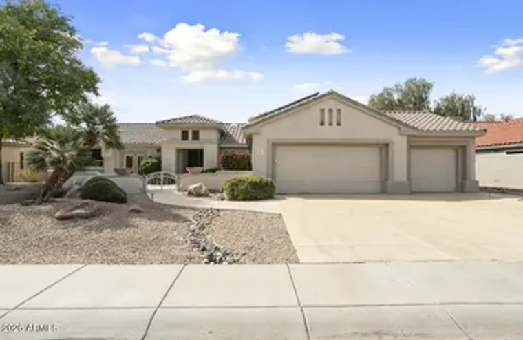 18042 N PETRIFIED FOREST DR, SURPRISE, A..., Surprise, AZ 85374