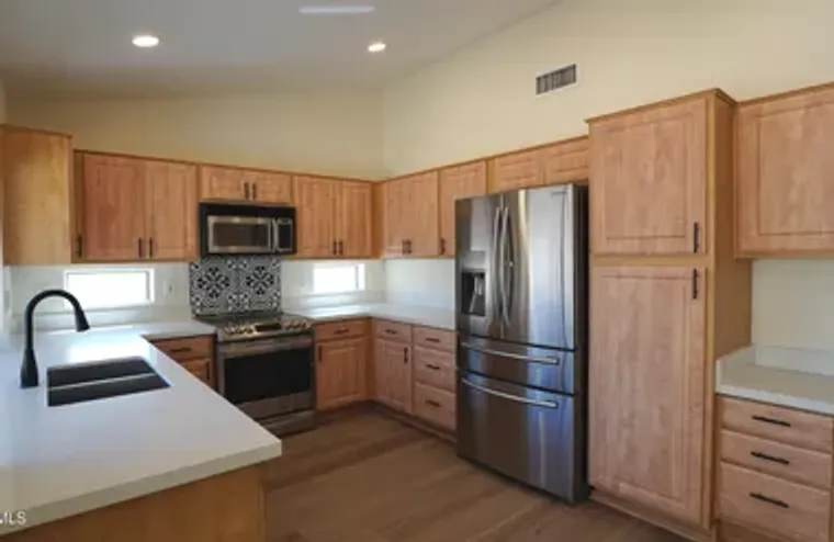 17865 N DESERT FLOWER TRL, SURPRISE, AZ,..., Surprise, AZ 85374