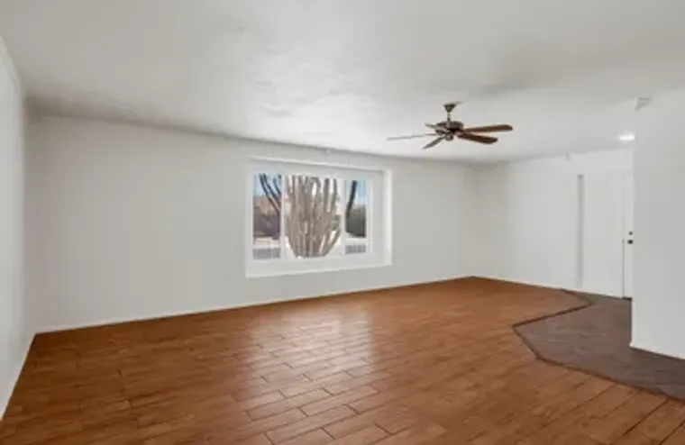 11070 W PLEASANT VALLEY RD, SUN CITY, AZ..., Sun City, AZ 85351