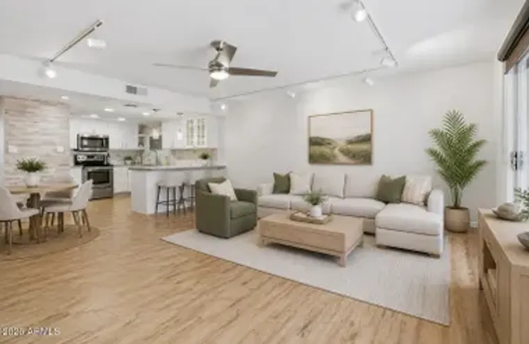 7930 E CAMELBACK RD 207, SCOTTSDALE, AZ,..., Scottsdale, AZ 85251