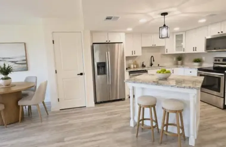 7910 E CAMELBACK RD 104, SCOTTSDALE, AZ,..., Scottsdale, AZ 85251